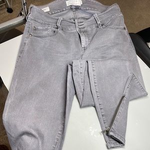 14T - Torrid Gray Zippered Jeans